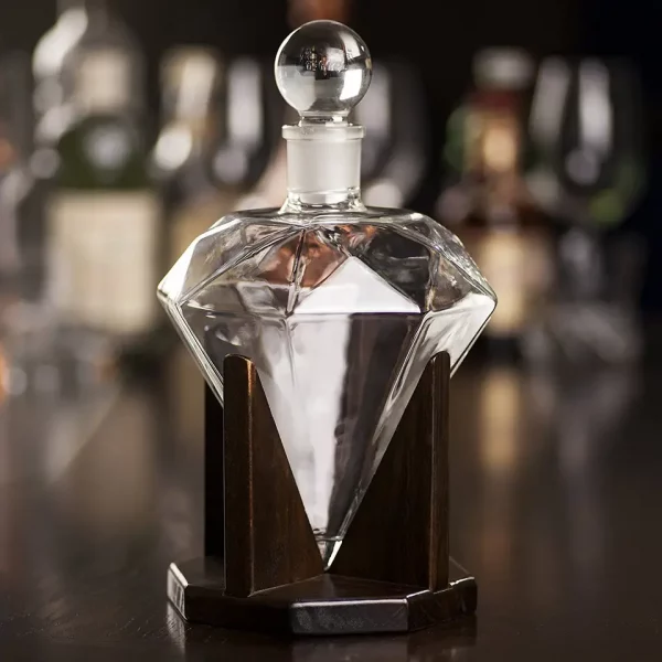 décanteur whisky élégant en bois personnalisable cadeau d'affaire